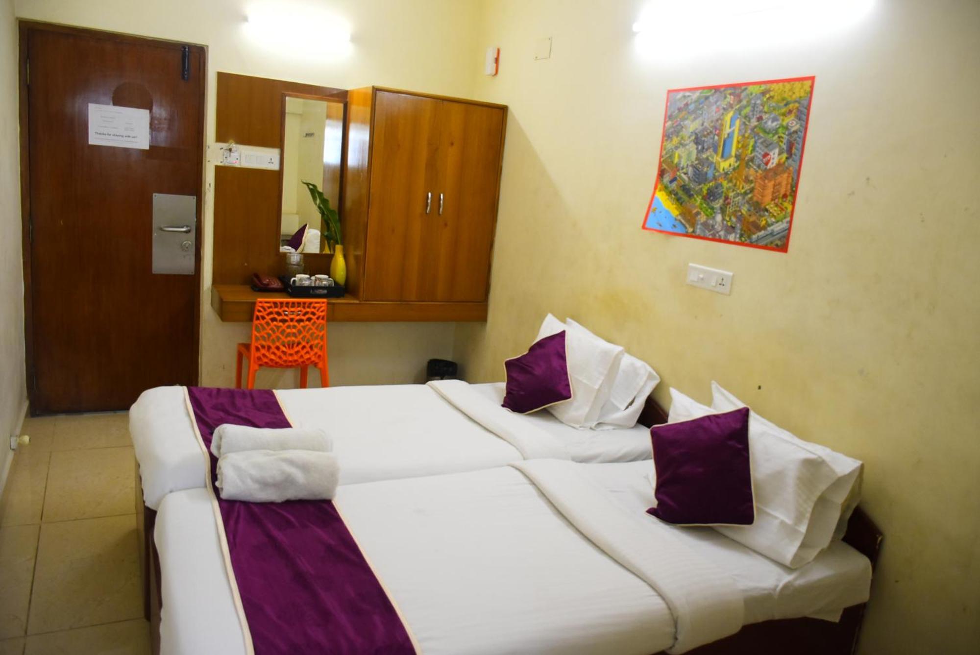 Naksha Tree Hotels Kishore Inn - Koyambedu Chennai Ngoại thất bức ảnh