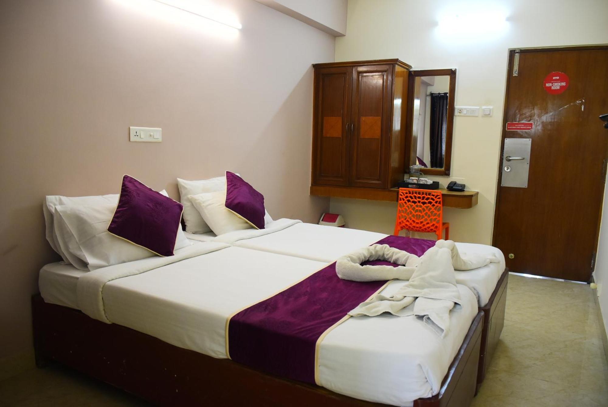 Naksha Tree Hotels Kishore Inn - Koyambedu Chennai Ngoại thất bức ảnh